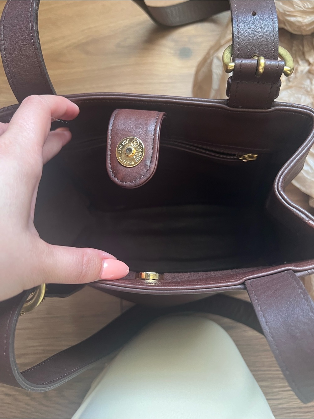 COACH vintage 1998 Soho Buckle Dark Mahogany Buckle Shoulder Bag - Picture 4 of 11